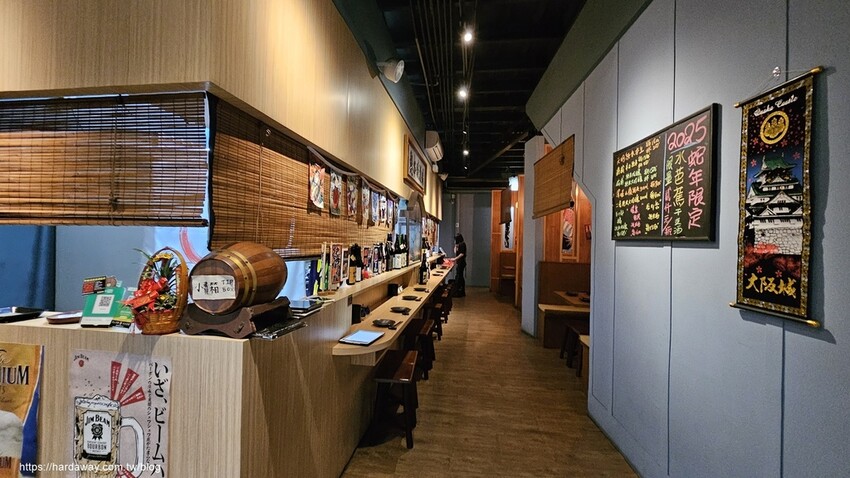 饕串燒酒場店內空間