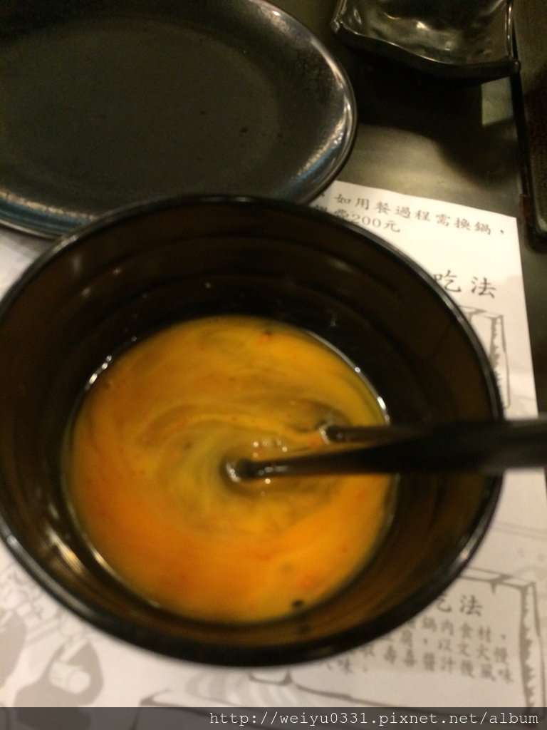 古亭捷運站巷弄人氣美食、中正紀念堂壽喜燒吃到飽－《鋤燒壽喜燒》杭州店！