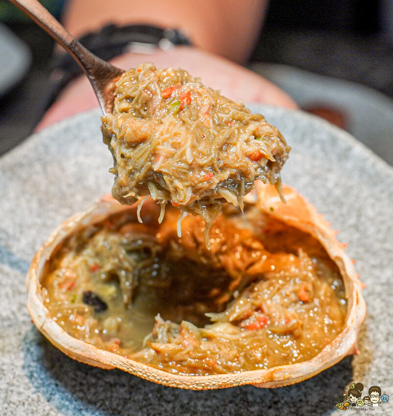 全台首間海港燒肉 1928燒肉總鋪-高流海洋店，最美療癒海港燒肉隱藏鯨魚06館 、海洋限定美食、高雄輕軌美食 - 跟著尼力吃喝玩樂＆親子生活