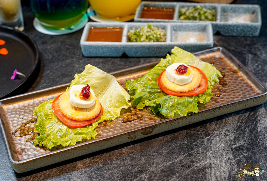 全台首間海港燒肉 1928燒肉總鋪-高流海洋店，最美療癒海港燒肉隱藏鯨魚06館 、海洋限定美食、高雄輕軌美食 - 跟著尼力吃喝玩樂＆親子生活