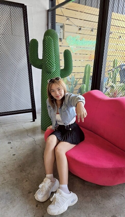 邪惡起司瀑布大爆發！經典美式牛肉漢堡必吃推薦，還有玉米濃湯、氣泡飲料免費喝！！