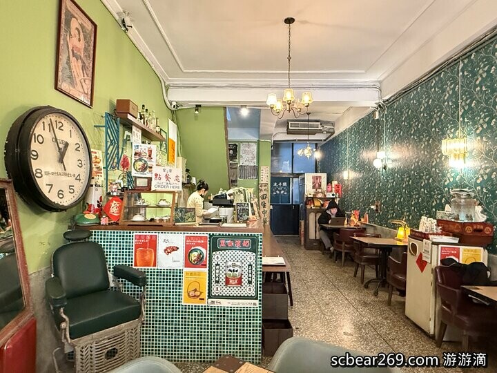 大稻埕復古老宅咖啡廳！窩窩咖啡Wooo Coffee打造懷舊港式料理與藝文空間。