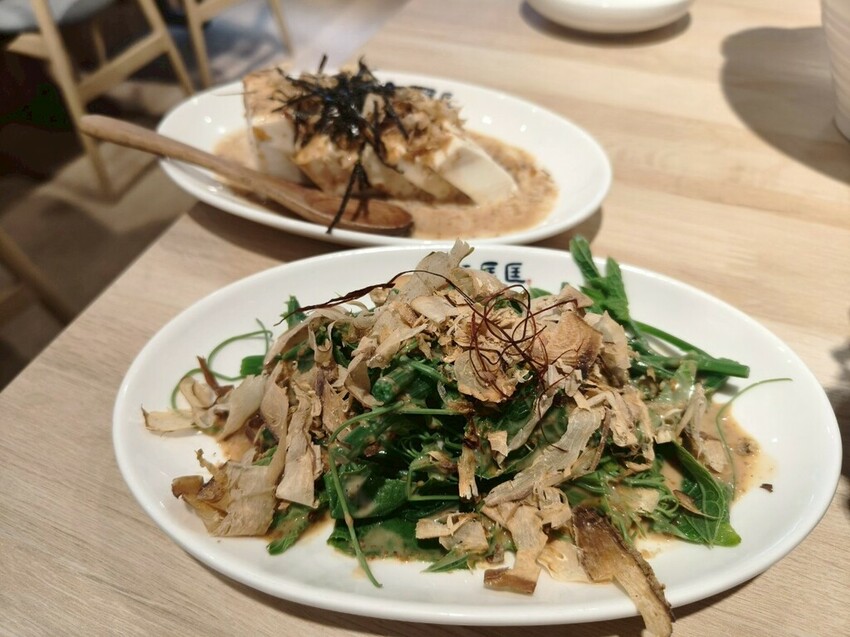 “內湖拉麵推薦”西湖麵匡匡拉麵食堂-麵條爽滑Q彈加麵不加價!