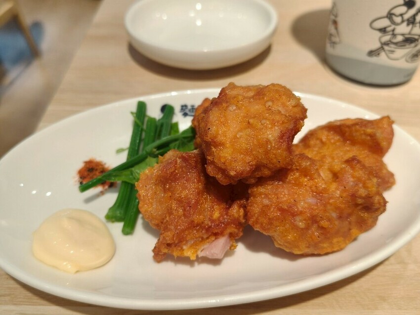 “內湖拉麵推薦”西湖麵匡匡拉麵食堂-麵條爽滑Q彈加麵不加價!