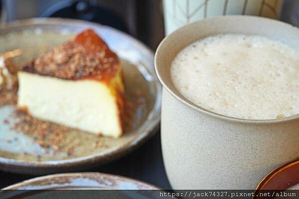 {台中美食}黑宿咖啡 Hei-Siou Café /悠閒靜謐