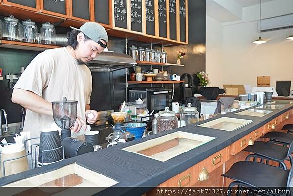 {台中美食}黑宿咖啡 Hei-Siou Café