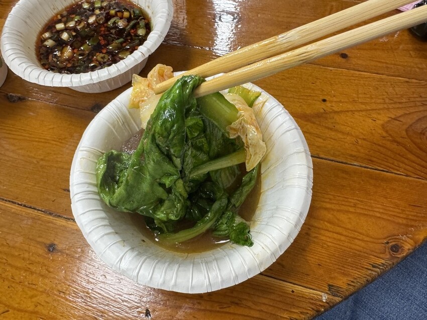 【台北中正美食】藍記麻辣鍋,在地30多年的傳統口味火鍋,鴨血 【台北中正美食】藍記麻辣鍋,在地30多年的傳統口味火鍋,鴨血