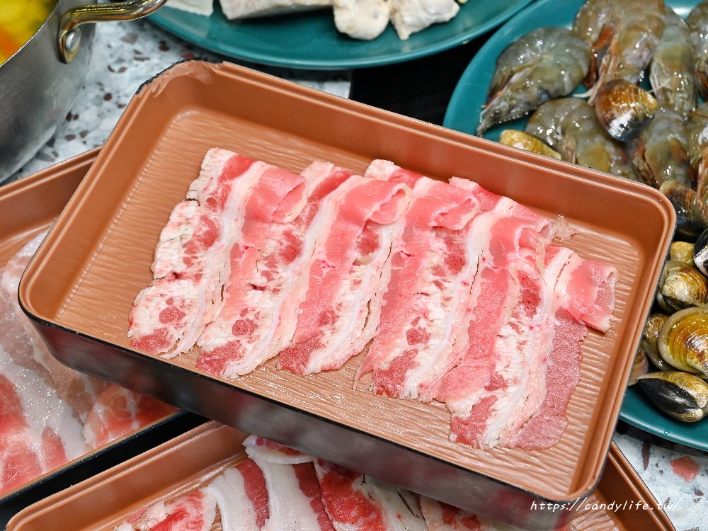 絕品饕鍋｜台中海線高CP值吃到飽！只要539元起，享肉品、海鮮、蔬菜、熟食、甜點等無限放題 - 糖糖's 享食生活