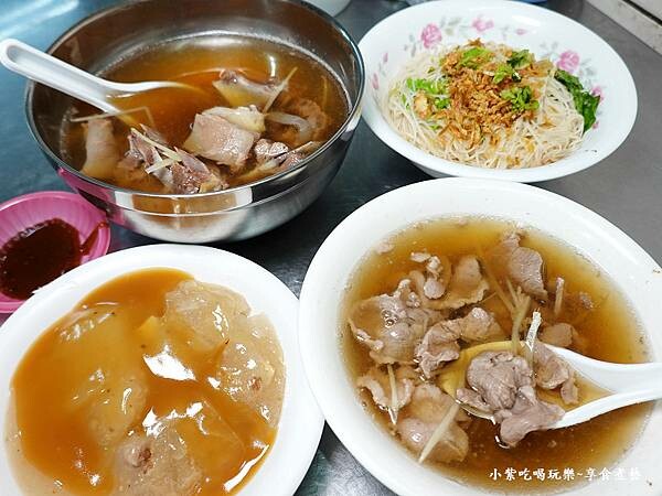 嘉義-竹崎老店肉圓羊肉湯總店餐食合照.jpg