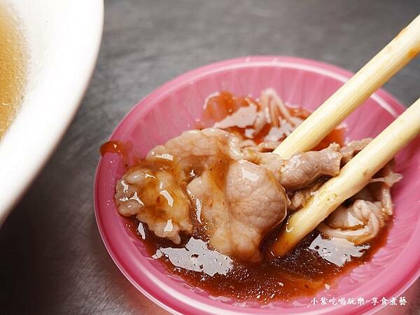 羊肉湯沾醬-竹崎老店肉圓羊肉湯總店.jpg