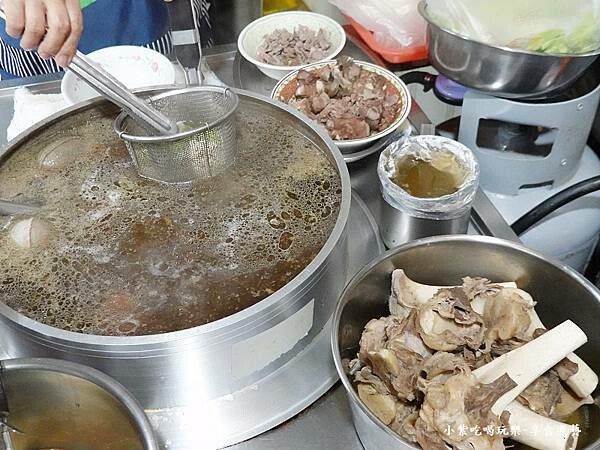 嘉義-竹崎老店肉圓羊肉湯總店 (2).jpg