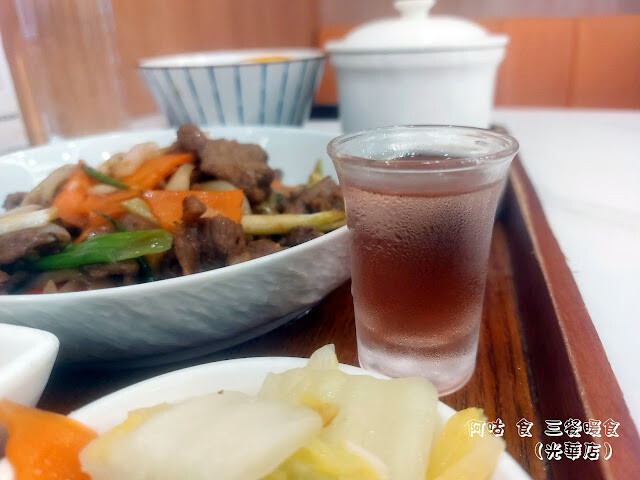 【高雄Ω前鎮區】三餐暖食（光華店）｜米其林指南2024推薦餐