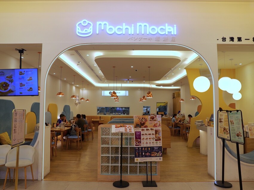 Mochi Mochi 鬆餅屋:必吃日本釜飯一飯三吃超澎湃/舒芙蕾鬆餅完美甜點/台南三井店午晚餐推薦