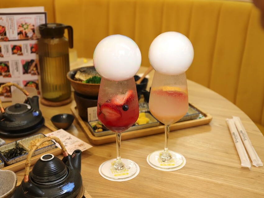 Mochi Mochi 鬆餅屋:必吃日本釜飯一飯三吃超澎湃/舒芙蕾鬆餅完美甜點/台南三井店午晚餐推薦