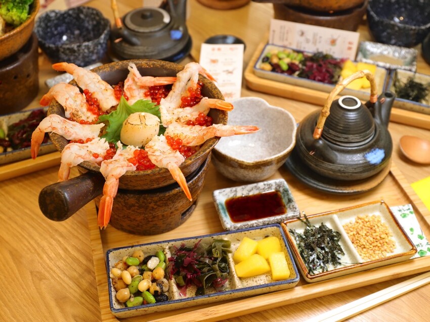 Mochi Mochi 鬆餅屋:必吃日本釜飯一飯三吃超澎湃/舒芙蕾鬆餅完美甜點/台南三井店午晚餐推薦