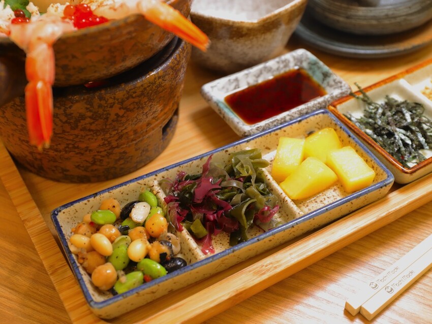 Mochi Mochi 鬆餅屋:必吃日本釜飯一飯三吃超澎湃/舒芙蕾鬆餅完美甜點/台南三井店午晚餐推薦