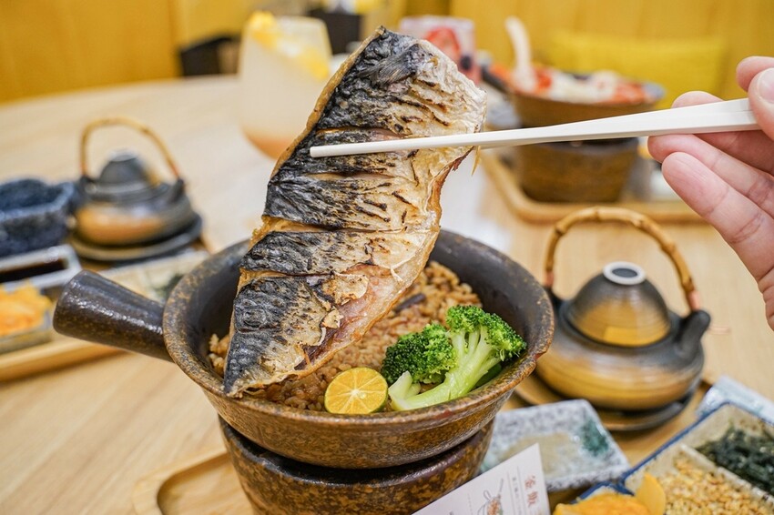 台南美食｜超澎湃釜飯 舒芙蕾一次滿足大人小孩 MochiMo