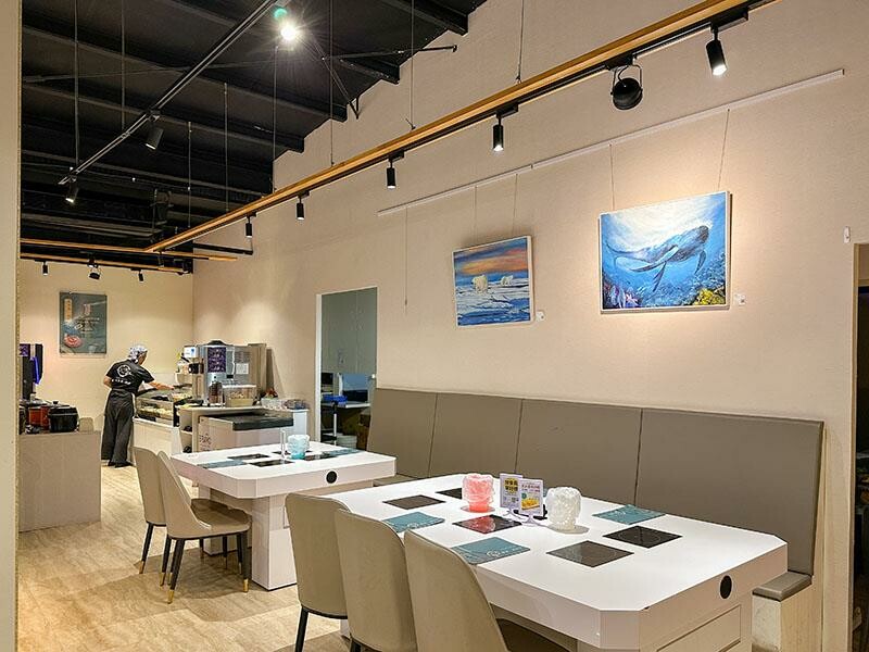 竹北火鍋推薦玖享聚鍋物！299元平日商業午餐，搭吃到飽自助吧超值。