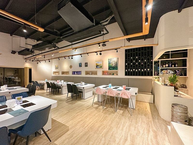 竹北火鍋推薦玖享聚鍋物！299元平日商業午餐，搭吃到飽自助吧超值。