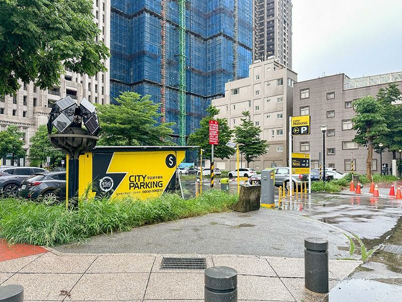 竹北火鍋推薦玖享聚鍋物！299元平日商業午餐，搭吃到飽自助吧超值。