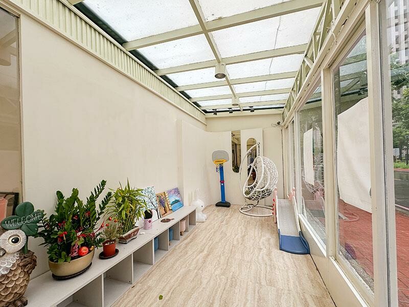 竹北火鍋推薦玖享聚鍋物！299元平日商業午餐，搭吃到飽自助吧超值。