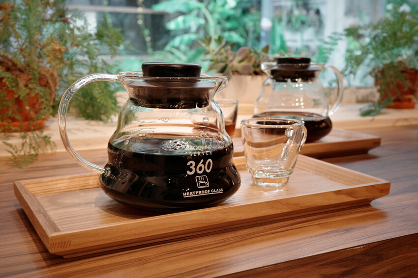 台南咖啡推薦【植也咖啡】成大巷弄裡的咖啡廳秘境│一杯手沖的慢 台南咖啡推薦【植也咖啡】成大巷弄裡的咖啡廳秘境│一杯手沖的慢