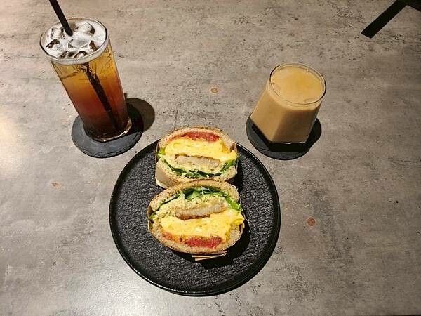 新北永和早午餐/點心/三明治美味推薦-暫時飲所TEMPbar