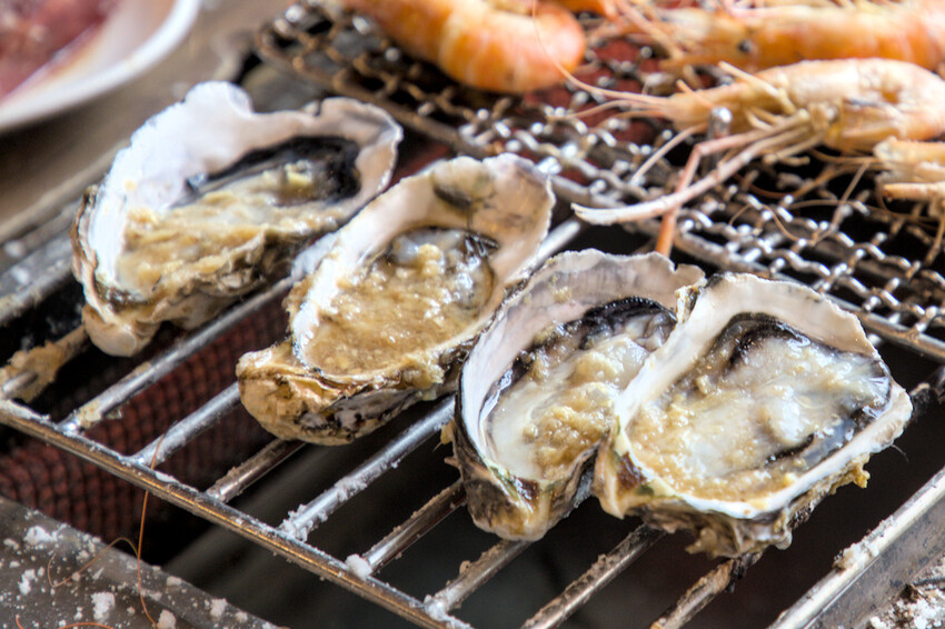 高雄燒肉吃到飽！野饌燒肉楠梓店，現撈活泰國蝦 頂級和牛吃到飽。