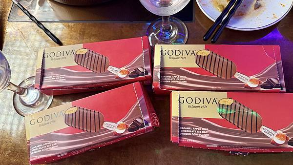 IMG_3522 (1).jpg IMG_3522 (1).jpg