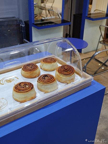 [ 台北美食 ] Forty4Cafe-永春站新開幕肉桂捲咖