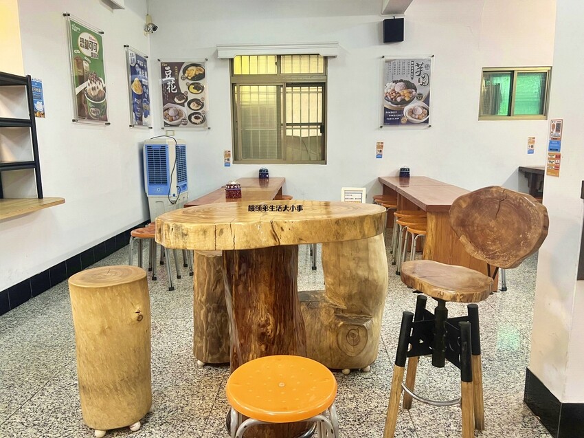 /tmp/phpkAOdQb /tmp/phpkAOdQb