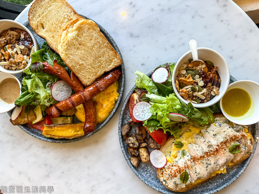 【台南食記】卡啡那(市府館) - 【台南食記】卡啡那(市府館) -