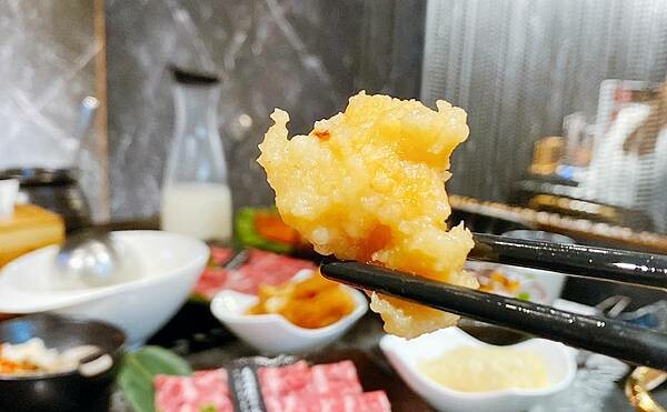 台北火鍋吃到飽推薦【武鶴和牛火鍋】吉林總店│鱈場蟹腳吃到飽、指定套餐送波士頓龍蝦、A5和牛老饕肉吃到飽│行天宮周邊美食-73.jpg 台北火鍋吃到飽推薦【武鶴和牛火鍋】吉林總店│鱈場蟹腳吃到飽、指定套餐送波士頓龍蝦、A5和牛老饕肉吃到飽│行天宮周邊美食-73.jpg