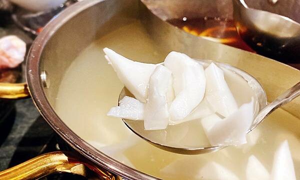 台北火鍋吃到飽推薦【武鶴和牛火鍋】吉林總店│鱈場蟹腳吃到飽、指定套餐送波士頓龍蝦、A5和牛老饕肉吃到飽│行天宮周邊美食-15..jpg 台北火鍋吃到飽推薦【武鶴和牛火鍋】吉林總店│鱈場蟹腳吃到飽、指定套餐送波士頓龍蝦、A5和牛老饕肉吃到飽│行天宮周邊美食-15..jpg