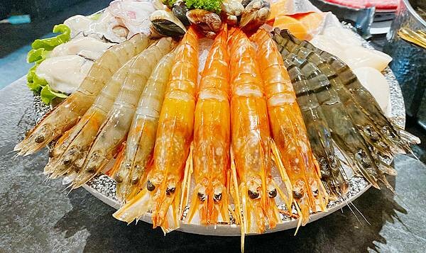 台北火鍋吃到飽推薦【武鶴和牛火鍋】吉林總店│鱈場蟹腳吃到飽、指定套餐送波士頓龍蝦、A5和牛老饕肉吃到飽│行天宮周邊美食-44.jpg 台北火鍋吃到飽推薦【武鶴和牛火鍋】吉林總店│鱈場蟹腳吃到飽、指定套餐送波士頓龍蝦、A5和牛老饕肉吃到飽│行天宮周邊美食-44.jpg