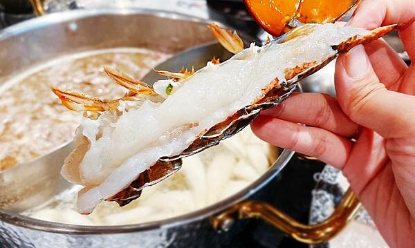 台北火鍋吃到飽推薦【武鶴和牛火鍋】吉林總店│鱈場蟹腳吃到飽、指定套餐送波士頓龍蝦、A5和牛老饕肉吃到飽│行天宮周邊美食-94.jpg 台北火鍋吃到飽推薦【武鶴和牛火鍋】吉林總店│鱈場蟹腳吃到飽、指定套餐送波士頓龍蝦、A5和牛老饕肉吃到飽│行天宮周邊美食-94.jpg