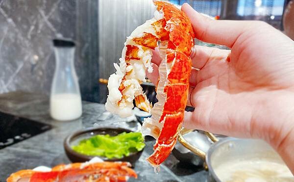 台北火鍋吃到飽推薦【武鶴和牛火鍋】吉林總店│鱈場蟹腳吃到飽、指定套餐送波士頓龍蝦、A5和牛老饕肉吃到飽│行天宮周邊美食-100.jpg 台北火鍋吃到飽推薦【武鶴和牛火鍋】吉林總店│鱈場蟹腳吃到飽、指定套餐送波士頓龍蝦、A5和牛老饕肉吃到飽│行天宮周邊美食-100.jpg