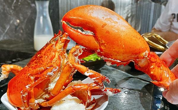 台北火鍋吃到飽推薦【武鶴和牛火鍋】吉林總店│鱈場蟹腳吃到飽、指定套餐送波士頓龍蝦、A5和牛老饕肉吃到飽│行天宮周邊美食-97.jpg 台北火鍋吃到飽推薦【武鶴和牛火鍋】吉林總店│鱈場蟹腳吃到飽、指定套餐送波士頓龍蝦、A5和牛老饕肉吃到飽│行天宮周邊美食-97.jpg