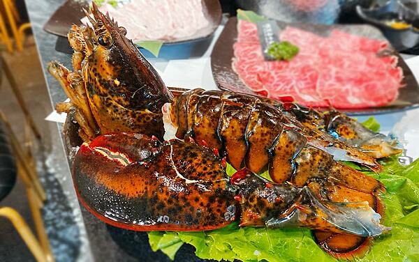 台北火鍋吃到飽推薦【武鶴和牛火鍋】吉林總店│鱈場蟹腳吃到飽、指定套餐送波士頓龍蝦、A5和牛老饕肉吃到飽│行天宮周邊美食-48.jpg 台北火鍋吃到飽推薦【武鶴和牛火鍋】吉林總店│鱈場蟹腳吃到飽、指定套餐送波士頓龍蝦、A5和牛老饕肉吃到飽│行天宮周邊美食-48.jpg