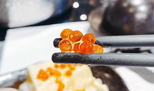 台北火鍋吃到飽推薦【武鶴和牛火鍋】吉林總店│鱈場蟹腳吃到飽、指定套餐送波士頓龍蝦、A5和牛老饕肉吃到飽│行天宮周邊美食-24.jpg 台北火鍋吃到飽推薦【武鶴和牛火鍋】吉林總店│鱈場蟹腳吃到飽、指定套餐送波士頓龍蝦、A5和牛老饕肉吃到飽│行天宮周邊美食-24.jpg