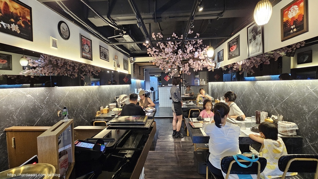 武鶴和牛火鍋台北吉林總店用餐區 武鶴和牛火鍋台北吉林總店用餐區
