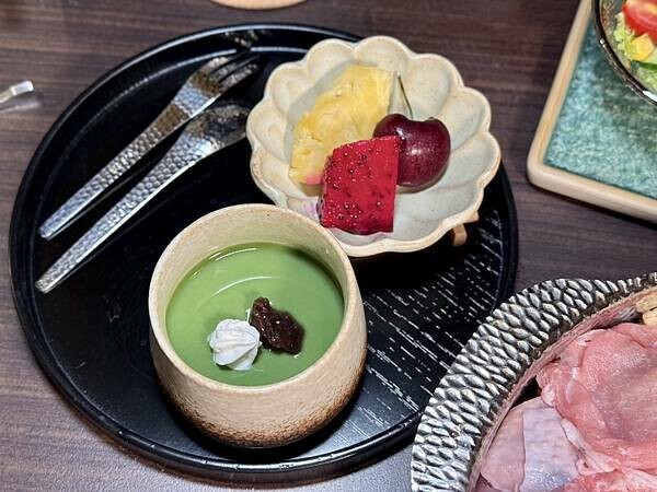 中山站火鍋推薦！ 鍋物幸ちゃん必吃和牛牛腸鍋，相撲鍋不容錯過。