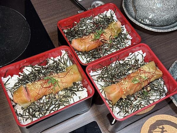 中山站火鍋推薦！ 鍋物幸ちゃん必吃和牛牛腸鍋，相撲鍋不容錯過。