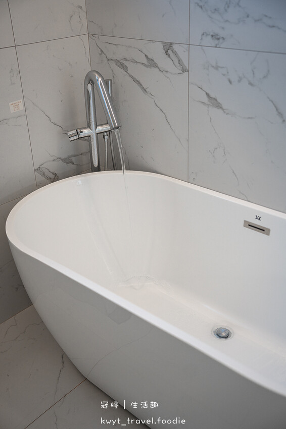 台東民宿推薦_MARGIN coffee & apt，靜巷中純白簡約美宿，台東旅程加入滿滿放鬆與職人咖啡儀式感，台東咖啡廳推薦 – 冠婷生活趣