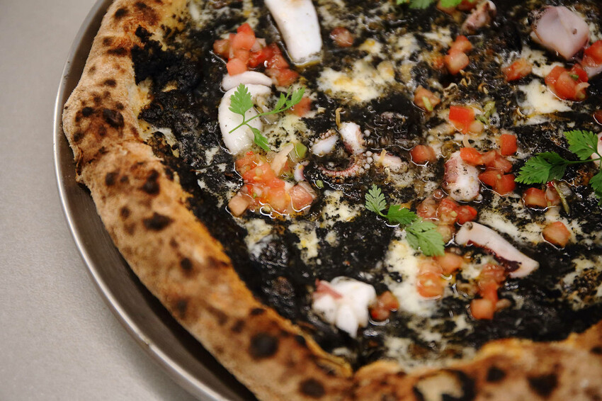 台北中山必吃美食+1！批薩謎勒Pizza超級無敵霹靂好吃！全