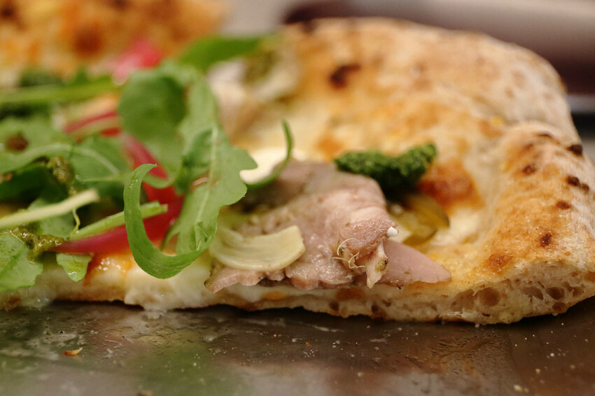 台北中山必吃美食+1！批薩謎勒Pizza超級無敵霹靂好吃！全