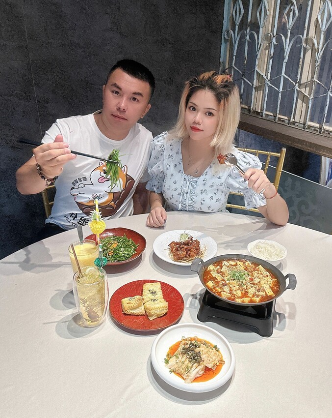 桃園市蘆竹區桃園市蘆竹區【桃園蘆竹美食推薦】《川門子時尚餐廳》港式百匯吃到飽、夢幻用餐空間、婚禮宴客新選擇！