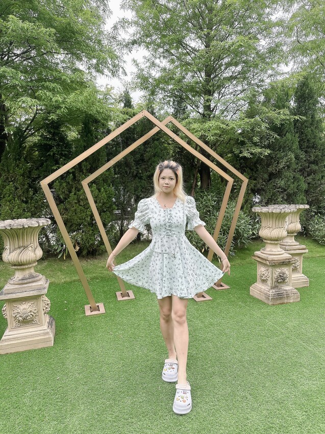 桃園市蘆竹區桃園市蘆竹區【桃園蘆竹美食推薦】《川門子時尚餐廳》港式百匯吃到飽、夢幻用餐空間、婚禮宴客新選擇！