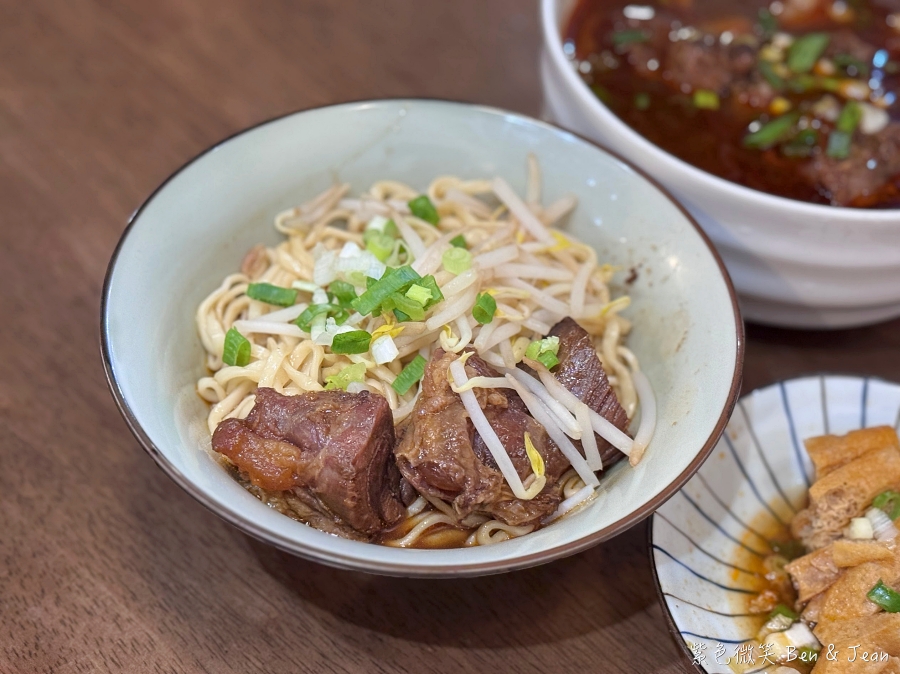 宜蘭羅東牛肉麵!吾春牛肉麵經典紅燒、清燉牛肉麵,在地人推薦必吃清單。