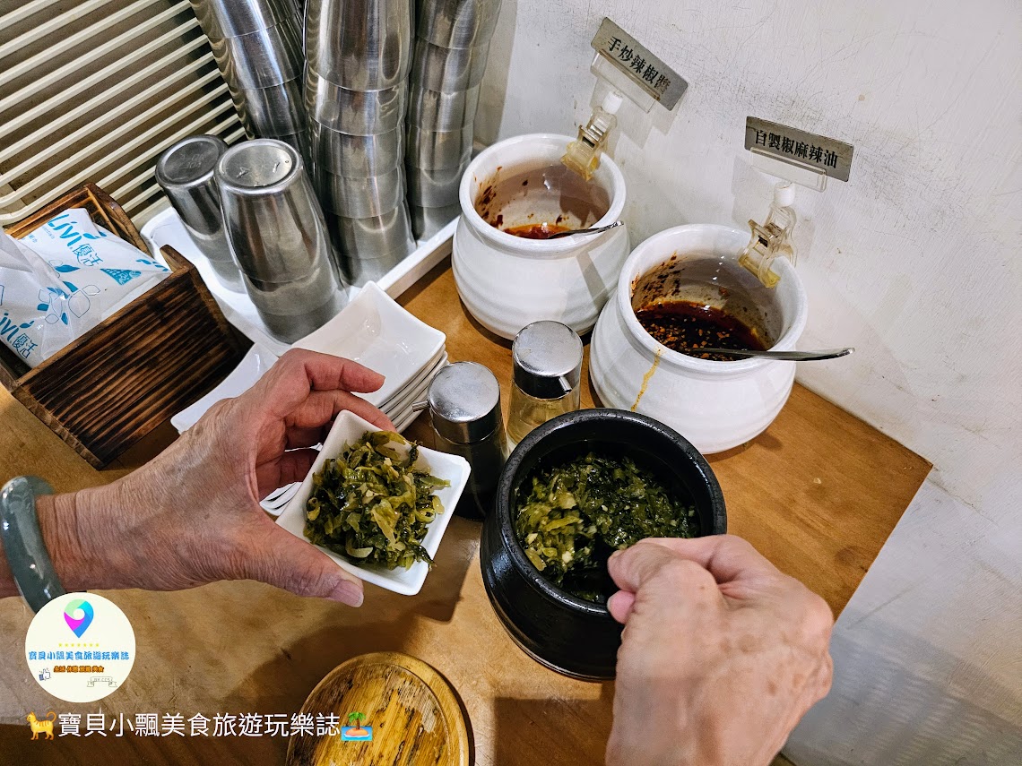 宜蘭羅東吾春牛肉麵，在地人激推，冰糖滷味配免費紅茶超值